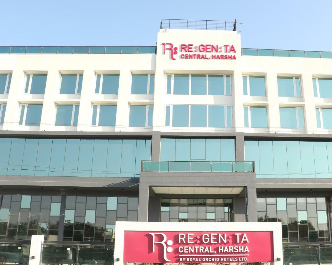Regenta Central Harsha Vapi Pārdi Eksteriør billede